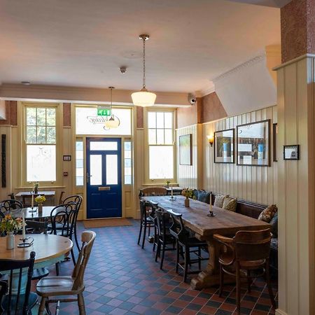 Long Man Inn Wilmington  エクステリア 写真